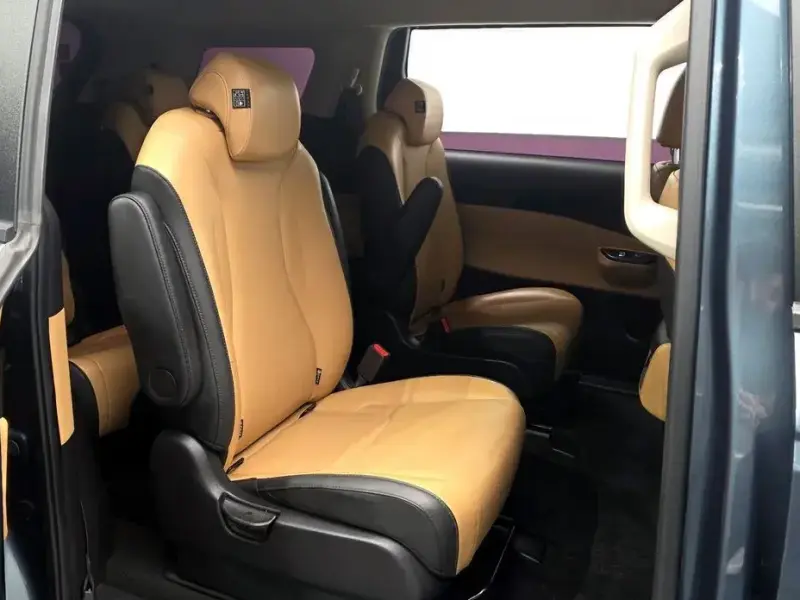 2022 Kia Carnival с пробегом 67 824 км