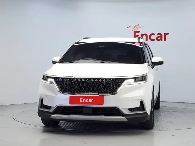 2022 Kia Carnival с пробегом 101 494 км