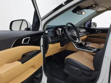 2022 Kia Carnival с пробегом 101 494 км