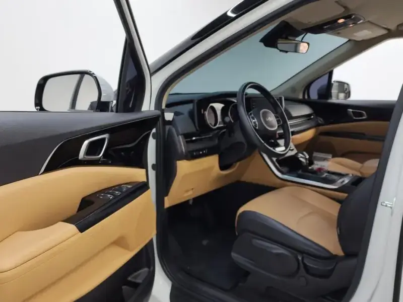 2022 Kia Carnival с пробегом 101 494 км