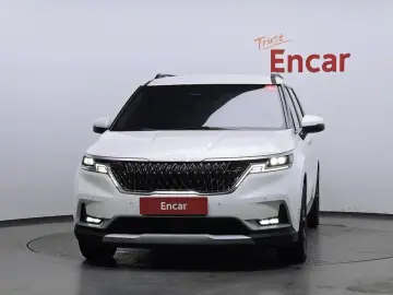 2023 Kia Carnival с пробегом 57 886 км