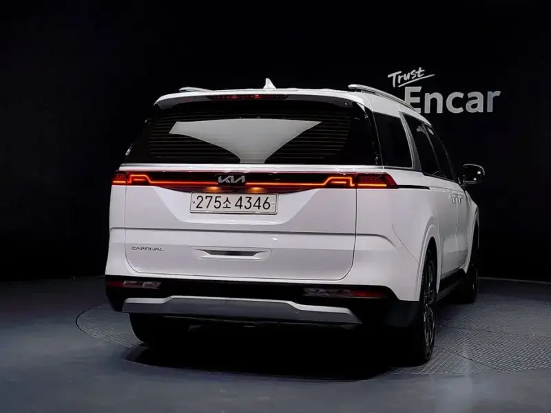 2021 Kia Carnival с пробегом 110 372 км
