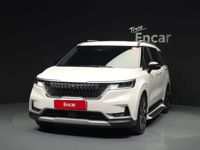2021 Kia Carnival с пробегом 93 221 км