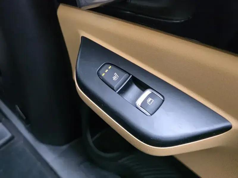 2022 Kia Carnival с пробегом 109 700 км