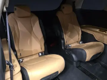 2021 Kia Carnival с пробегом 93 221 км