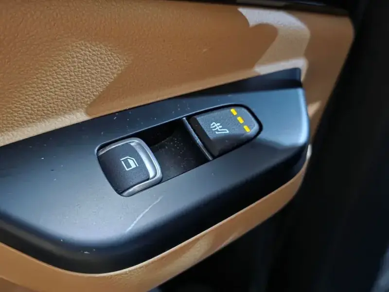 2021 Kia Carnival с пробегом 93 221 км