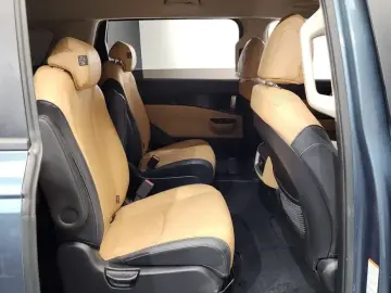2021 Kia Carnival с пробегом 98 827 км