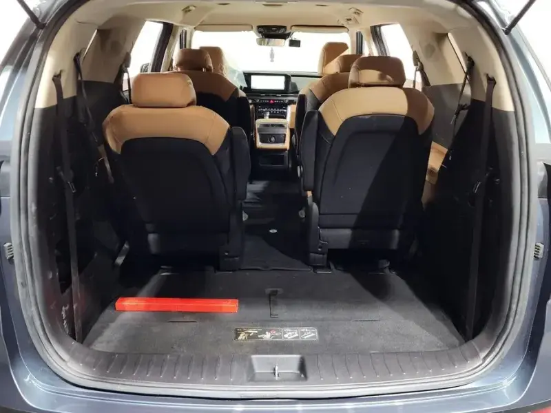 2021 Kia Carnival с пробегом 98 827 км