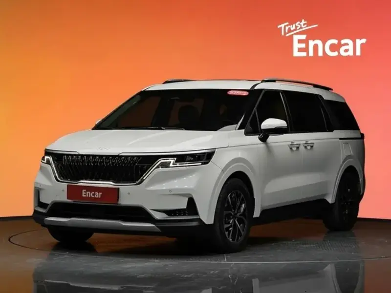 2022 Kia Carnival с пробегом 79 947 км