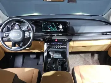 2022 Kia Carnival с пробегом 97 890 км