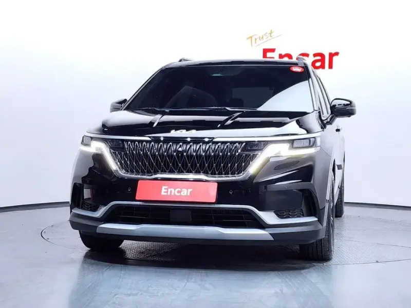 2022 Kia Carnival с пробегом 29 950 км