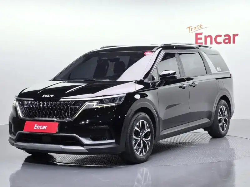 2022 Kia Carnival с пробегом 50 754 км
