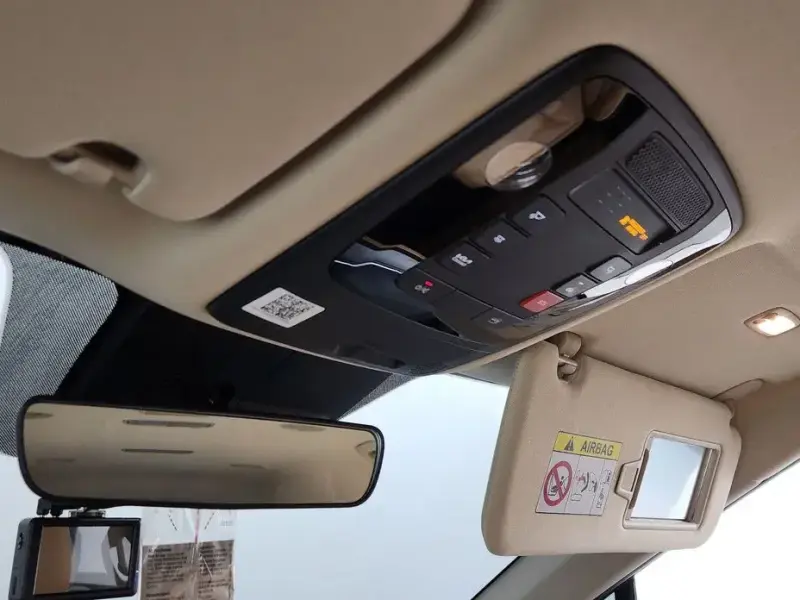 2022 Kia Carnival с пробегом 29 950 км