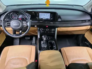 2022 Kia Carnival с пробегом 50 754 км