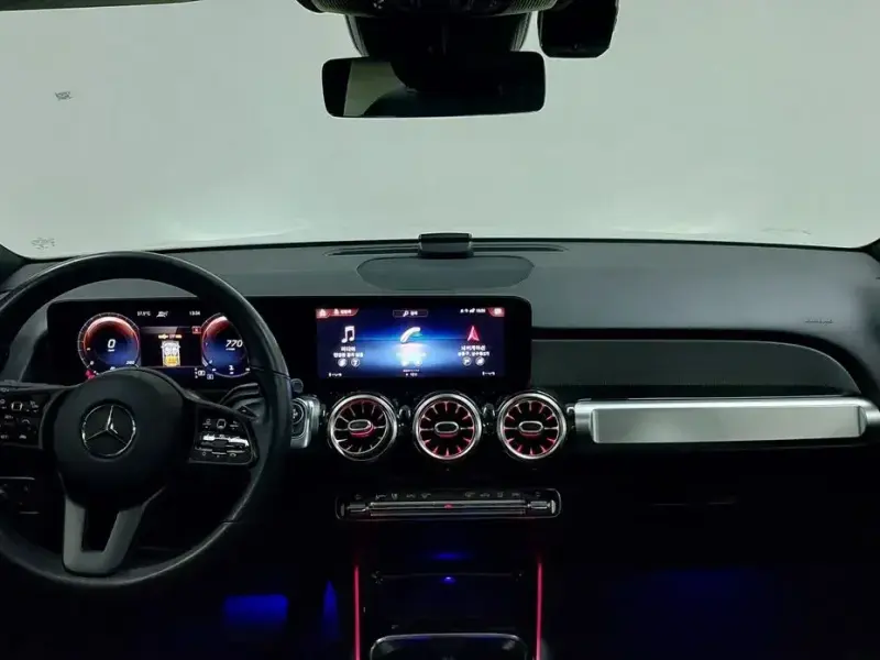 2021 Mercedes-Benz GLB с пробегом 63 382 км