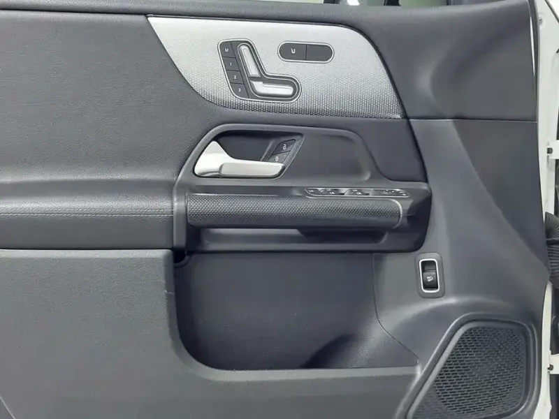 2021 Mercedes-Benz GLB с пробегом 63 382 км