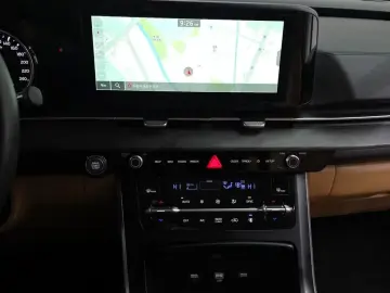 2023 Kia Carnival с пробегом 75 375 км