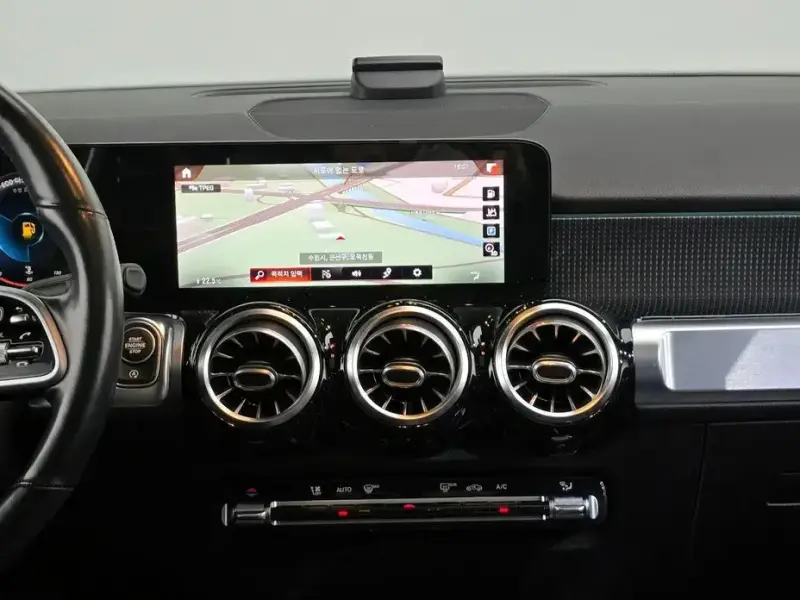 2021 Mercedes-Benz GLB с пробегом 109 906 км