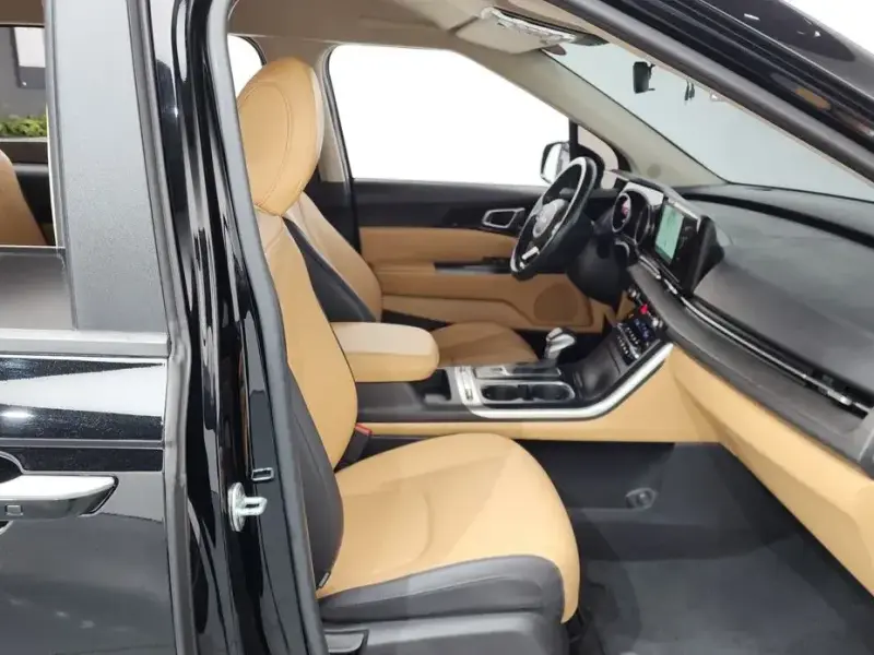 2021 Kia Carnival с пробегом 98 919 км