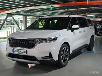 2022 Kia Carnival с пробегом 44 734 км