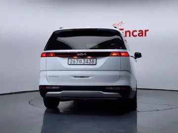 2023 Kia Carnival с пробегом 49 585 км