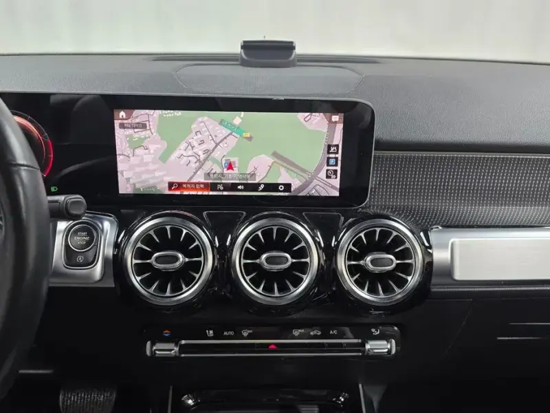 2020 Mercedes-Benz GLB с пробегом 76 990 км