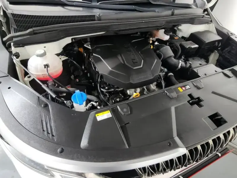 2023 Kia Carnival с пробегом 50 194 км