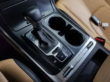 2023 Kia Carnival с пробегом 50 194 км