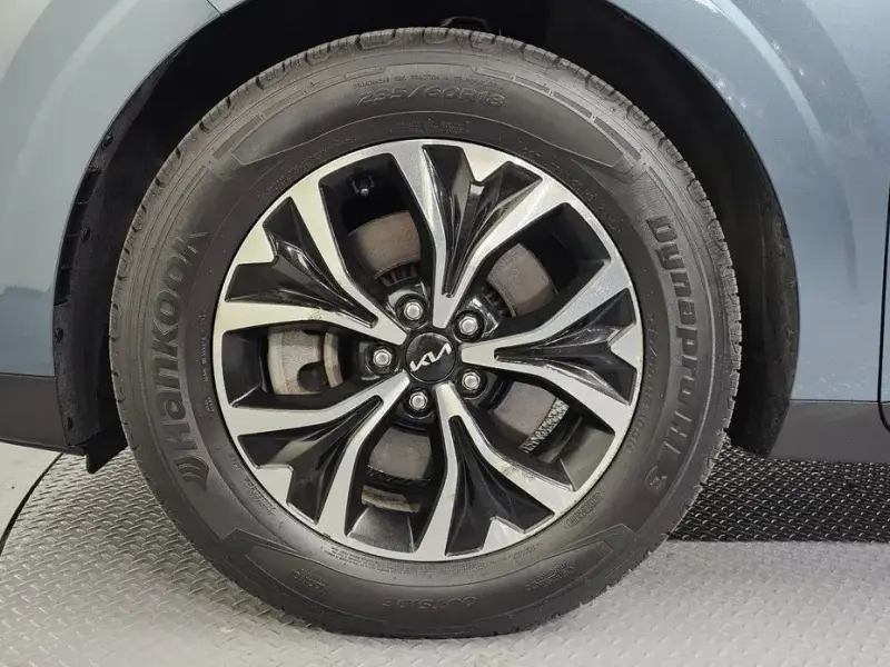 2022 Kia Carnival с пробегом 96 675 км