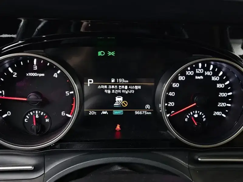 2022 Kia Carnival с пробегом 96 675 км