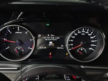 2022 Kia Carnival с пробегом 59 673 км
