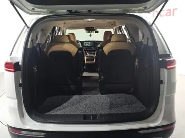 2022 Kia Carnival с пробегом 59 673 км