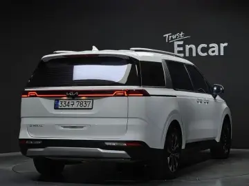 2023 Kia Carnival с пробегом 53 166 км