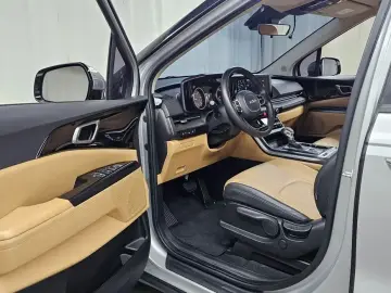 2022 Kia Carnival с пробегом 103 170 км