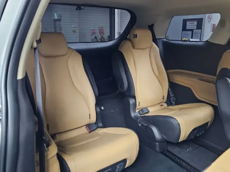 2022 Kia Carnival с пробегом 103 170 км