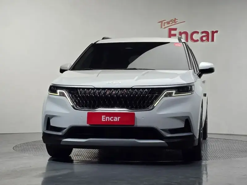 2023 Kia Carnival с пробегом 59 476 км