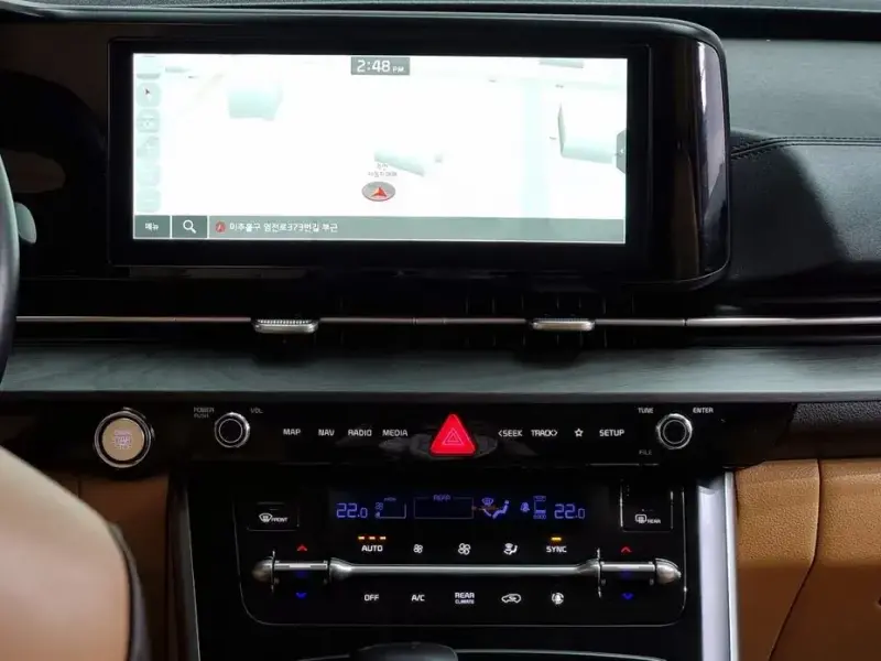 2023 Kia Carnival с пробегом 112 705 км
