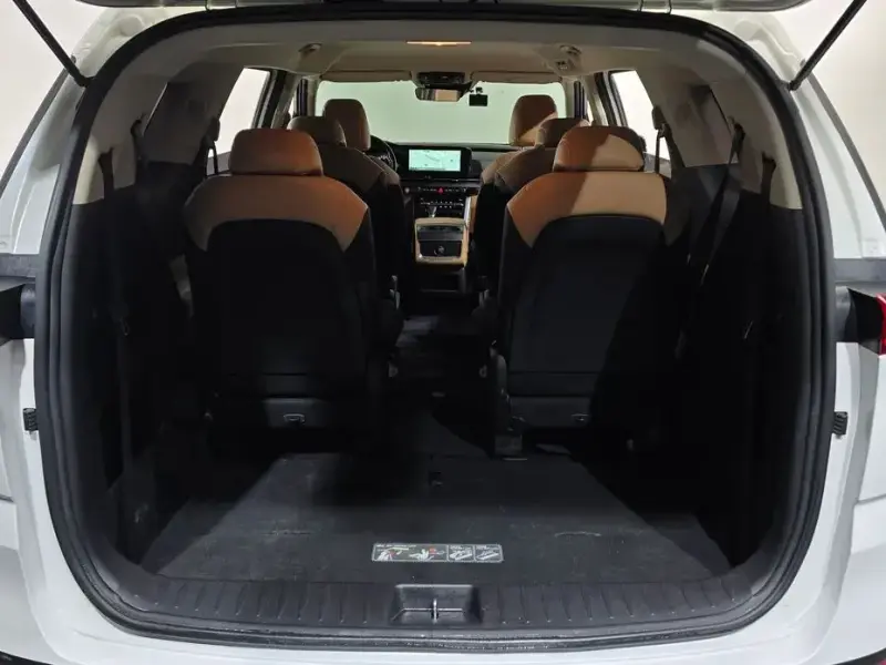 2023 Kia Carnival с пробегом 59 476 км