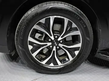 2022 Kia Carnival с пробегом 29 159 км