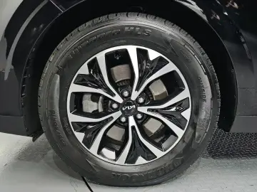 2023 Kia Carnival с пробегом 135 524 км