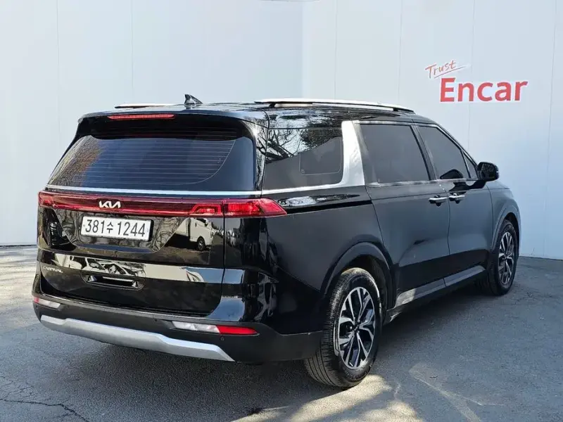 2021 Kia Carnival с пробегом 132 890 км