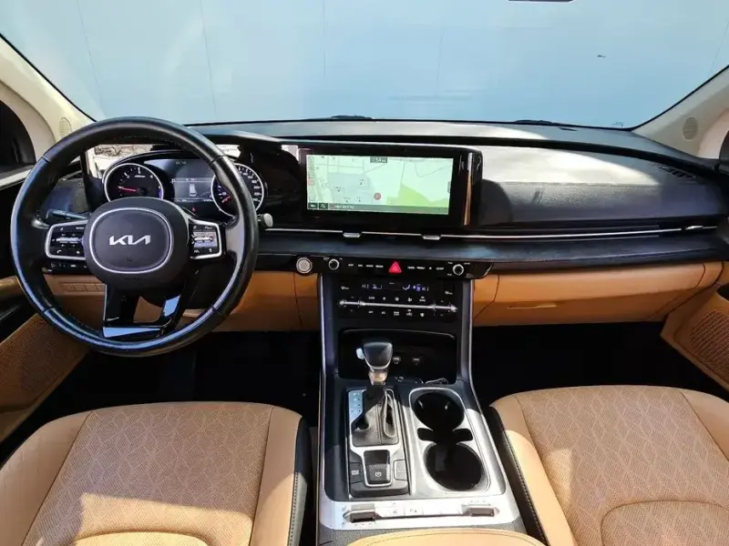 2021 Kia Carnival с пробегом 132 890 км