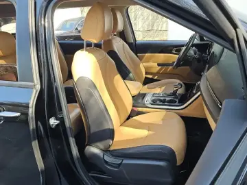 2021 Kia Carnival с пробегом 132 890 км