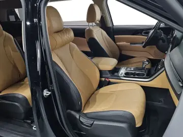 2021 Kia Carnival с пробегом 46 062 км