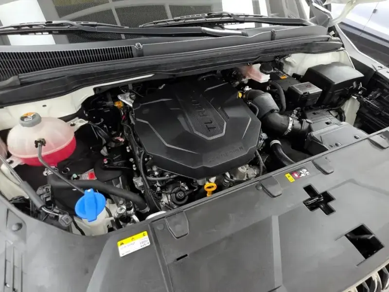 2023 Kia Carnival с пробегом 96 123 км