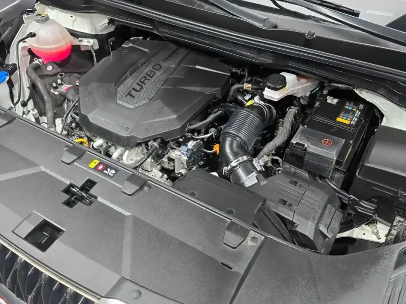 2023 Kia Carnival с пробегом 57 546 км