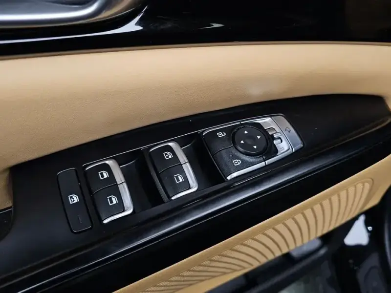 2022 Kia Carnival с пробегом 61 887 км