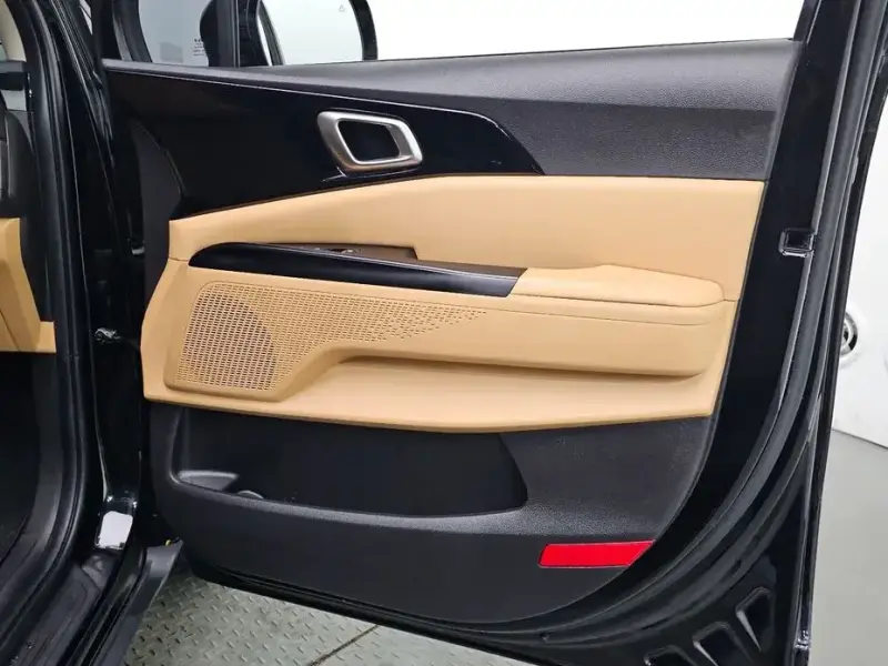 2022 Kia Carnival с пробегом 61 887 км