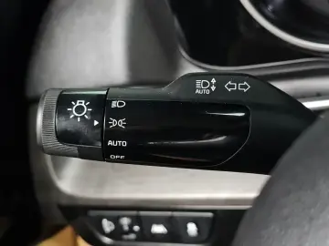 2022 Kia Carnival с пробегом 61 887 км