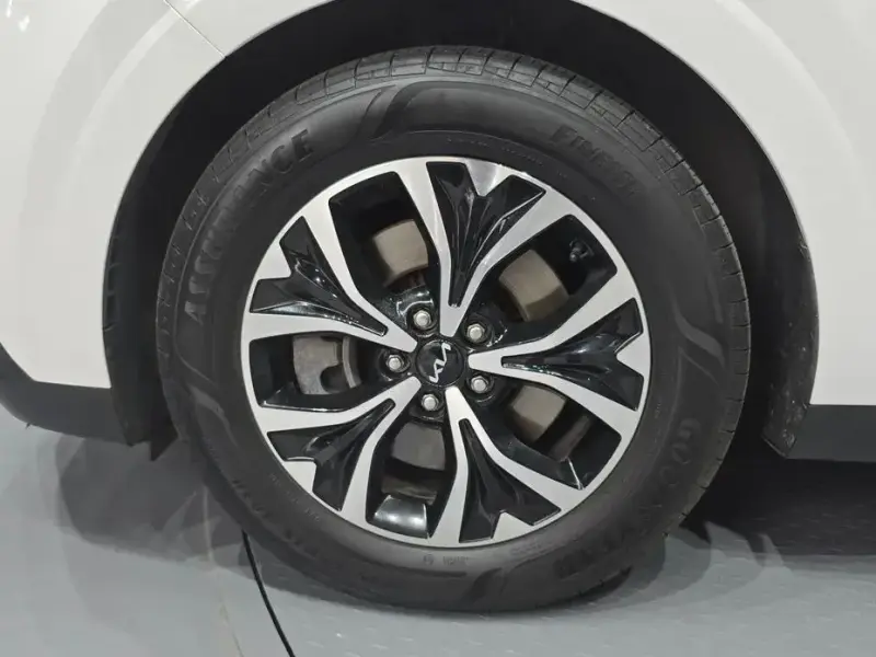 2021 Kia Carnival с пробегом 118 236 км